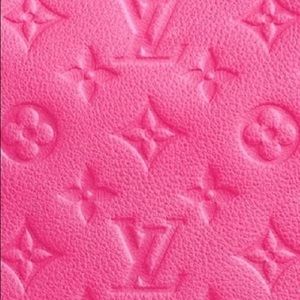 Meet your Posher, Briana